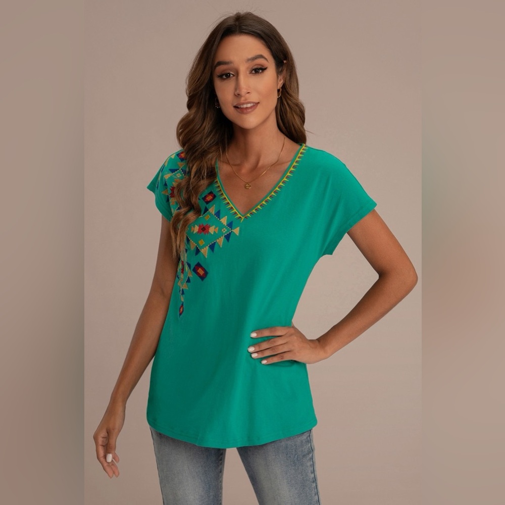 Soft Surroundings Passion Flowerโ Sequin Tee Parakeet 100% Cotton large